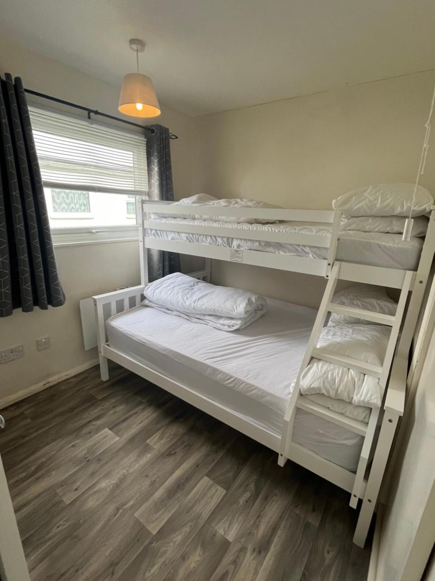 Chalet 192, Hemsby - Two Bed Chalet, Sleeps 5, Pet Friendly, Bed Linen And Towels Included Buitenkant foto